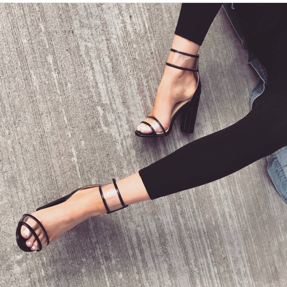 Simmi black and clear block patent heels